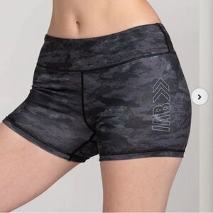 IAB MFG No Ride 3 Inch Active camo Shorts small